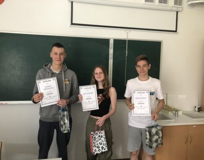 Konkurs chemiczny pierwszoklasistów